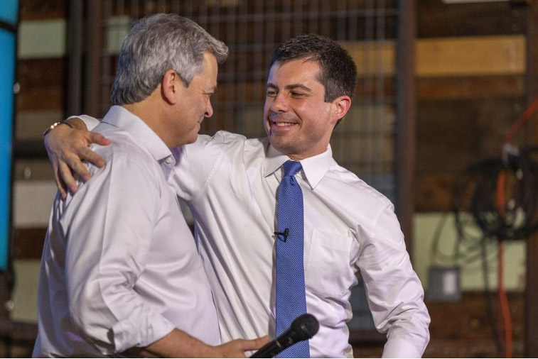  Pete Buttigieg with Mayor Steve Alder at the Austin Pete rally on 8/10/2019. Photo by Steven Spillman for the Statesman  (LINK)  